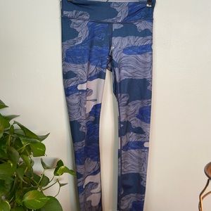 Blue camo workout leggings Fab Joy